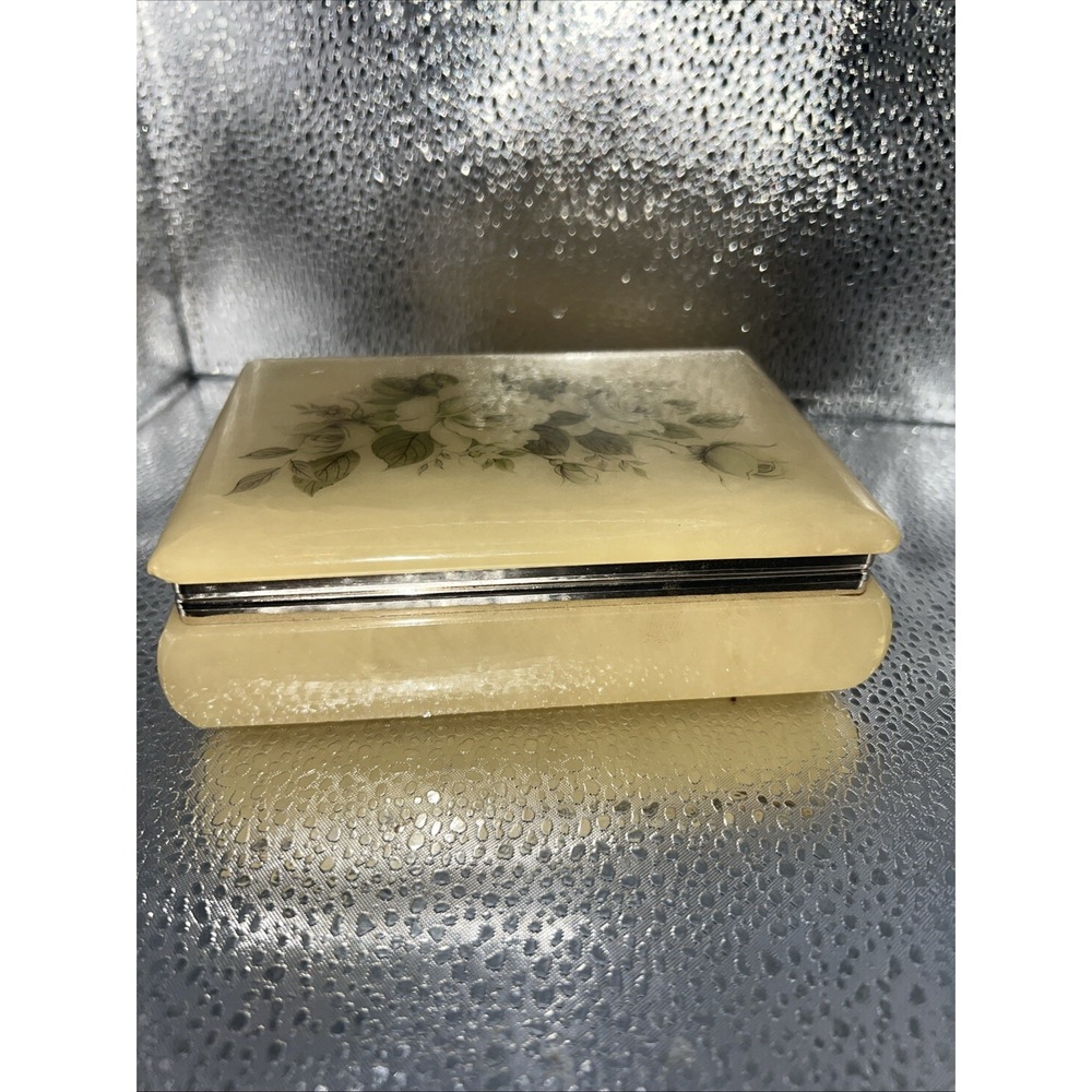 Vintage 1990s DeMain Italian Alabaster Jewelry Box‎ Natural Stone Trinket Holder